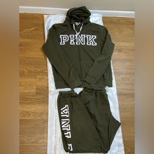 OLIVE PINK SWEATSUIT SIZE SMALL